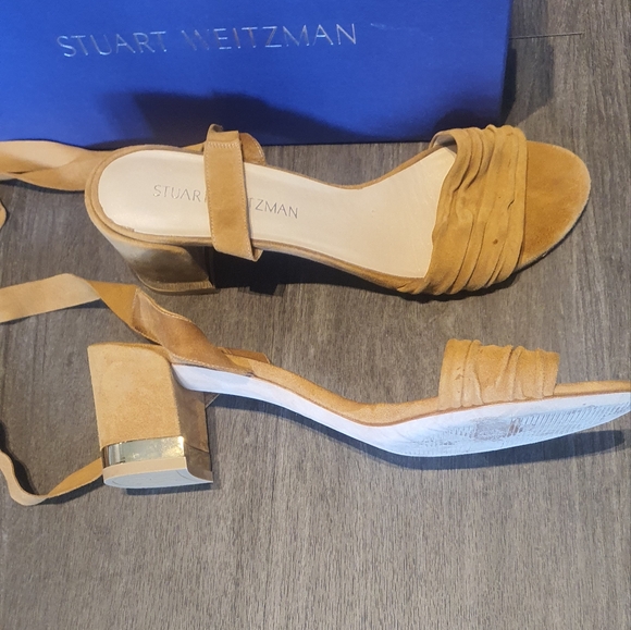 Stuart Weitzman Swifty Camel Suede Wrap Sandal 8.5 - Picture 3 of 5